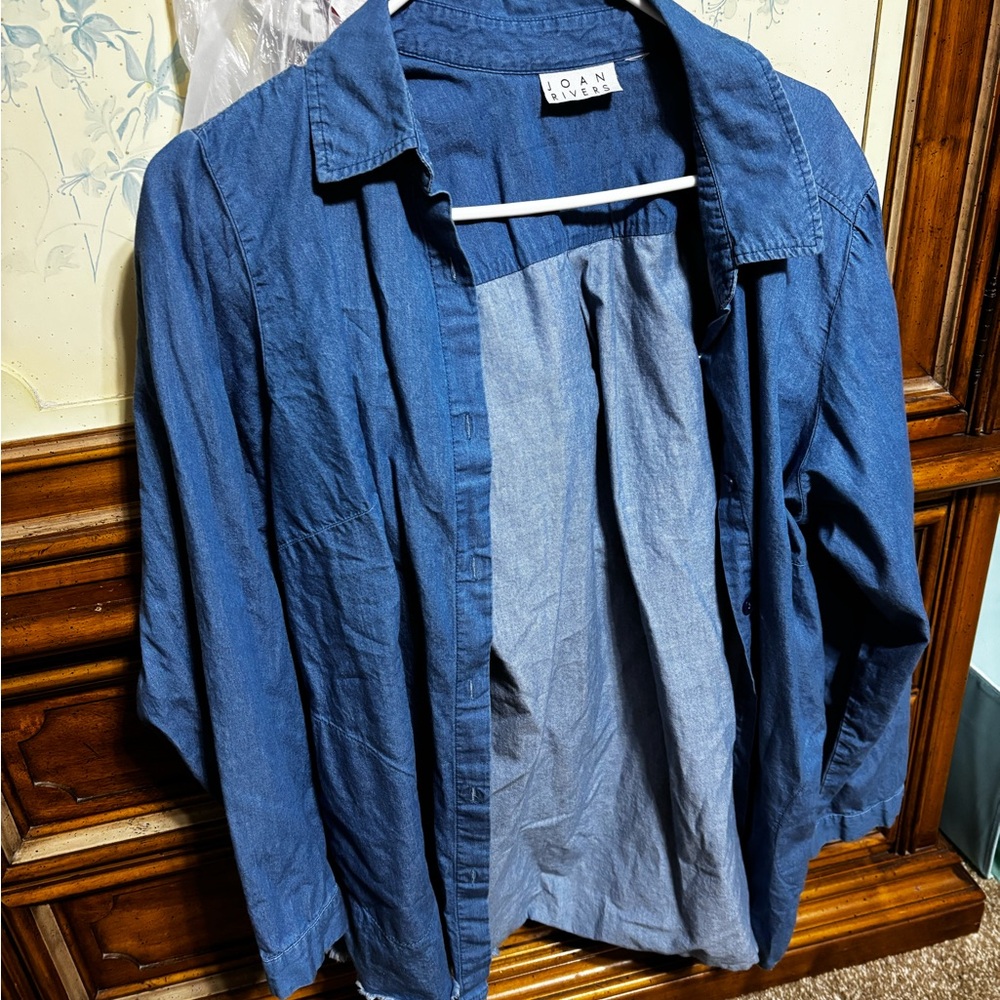 Joan Rivers Classic Blue Top